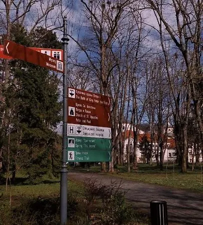 Apartament 21 *